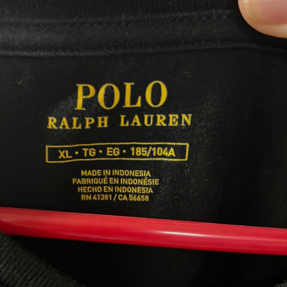 Polo VNeck Short sleeve tshirt